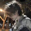 1qsdj47xav1UzS7w-HB